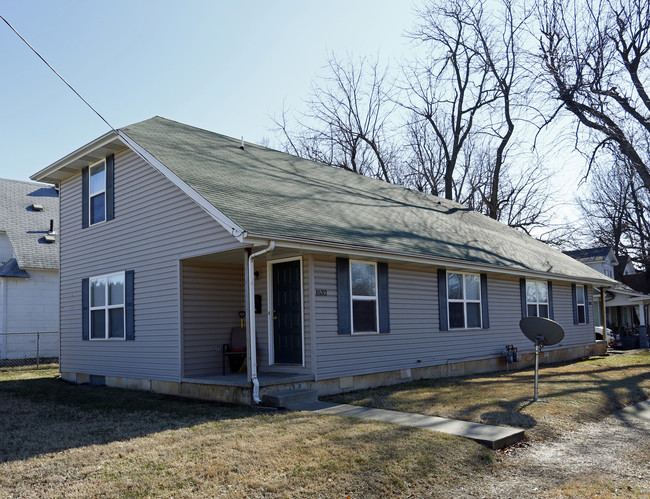 1528 N Lyon Ave in Springfield, MO - Building Photo - Building Photo