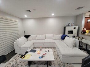 2636 SW 81st Terrace in Miramar, FL - Building Photo - Building Photo