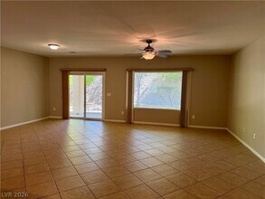 2168 Sawtooth Mountain Dr in Henderson, NV - Building Photo - Building Photo