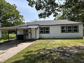 560 Loraine Cir in Greenville, TX - Building Photo - Building Photo