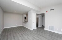 Lincoln Green photo'