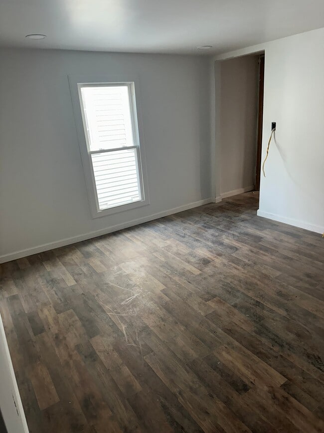 15 N 6th St, Unit C in Stroudsburg, PA - Building Photo - Building Photo