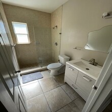 3511 N Dartmouth Ave in Tampa, FL - Building Photo - Building Photo