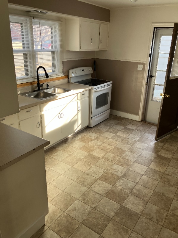 property at 406 13th St S