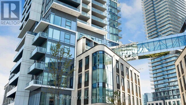 7890 Jane St in Vaughan, ON - Building Photo - Building Photo