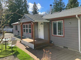 16817 188th Ave SE in Renton, WA - Building Photo