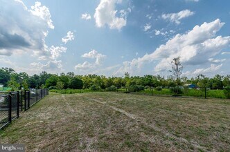 713 Platinum Dr in Phoenixville, PA - Building Photo - Building Photo