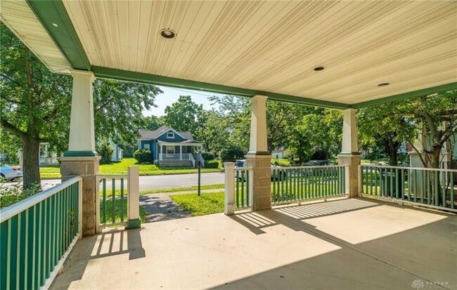 215 N Williams St in Dayton, OH - Foto de edificio - Building Photo