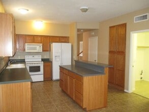 16251 W Madison St in Goodyear, AZ - Foto de edificio - Building Photo