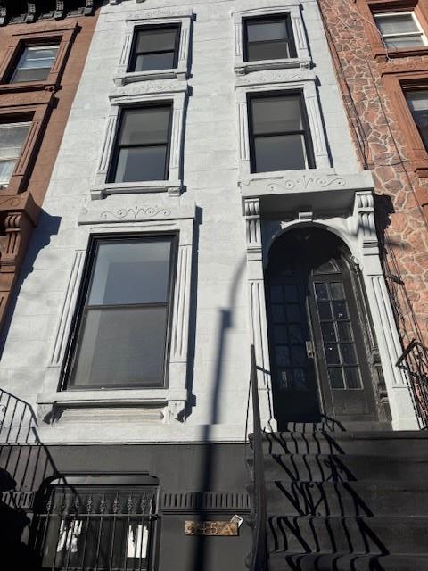 545A Quincy St in Brooklyn, NY - Building Photo