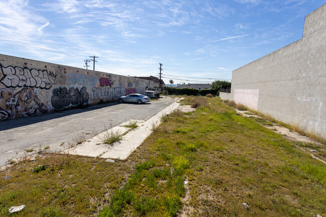 4910 Washington Blvd in Los Angeles, CA - Building Photo - Building Photo