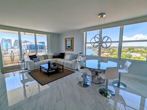 888 Intracoastal Dr, Unit #10A in Fort Lauderdale, FL - Building Photo - Building Photo