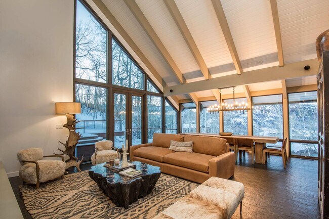 234 Edgewood Ln in Snowmass Village, CO - Building Photo - Building Photo