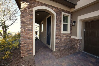 10559 Pelican Island Ave in Las Vegas, NV - Building Photo - Building Photo