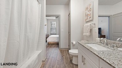 2165 Nolensville Pk, Unit 2-016 in Nashville, TN - Building Photo - Building Photo