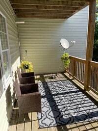 174 Magnolia St photo'