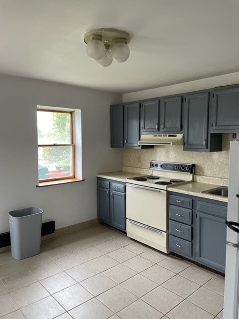 609 E 3rd St, Unit B in Nescopeck, PA - Building Photo - Building Photo