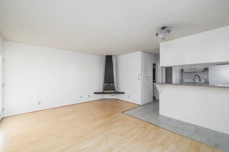 CATO in Torrance, CA - Building Photo - Interior Photo