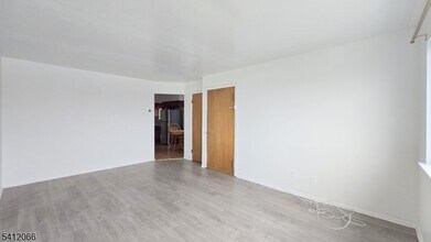 619 Sussex St in Harrison, NJ - Building Photo - Building Photo