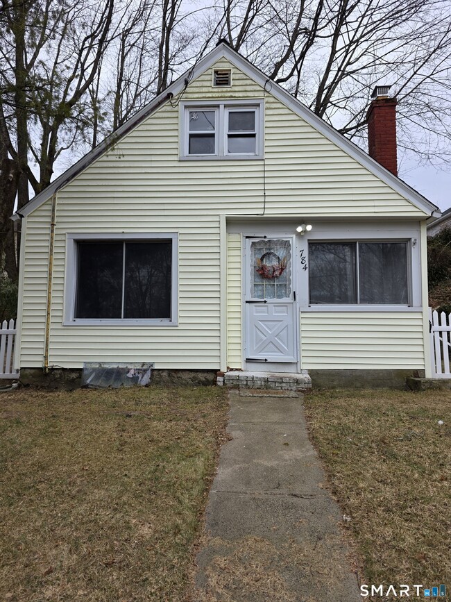 property at 784 Howe Ave