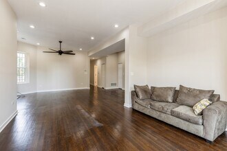 6014 S Prairie Ave in Chicago, IL - Building Photo - Building Photo
