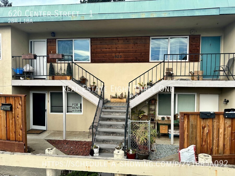 620 Center St, Unit 1 in Capitola, CA - Building Photo