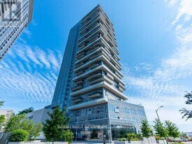 225 Village Green Square in Toronto, ON - Building Photo