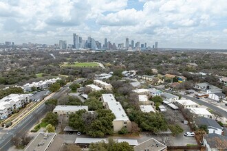 Spring Hollow Condos in Austin, TX - Building Photo - Building Photo