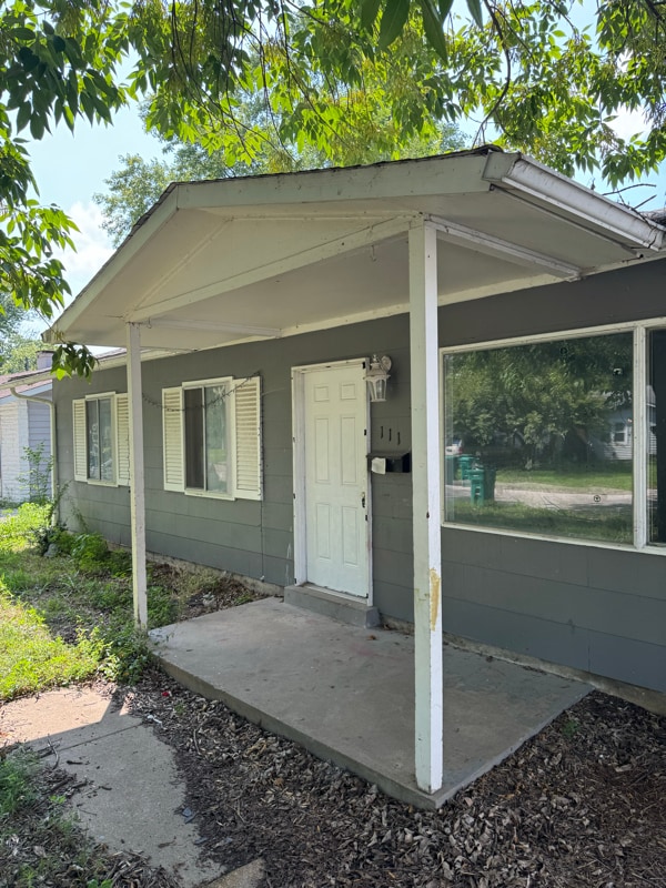 111 St James Ln in Sauget, IL - Foto de edificio - Building Photo