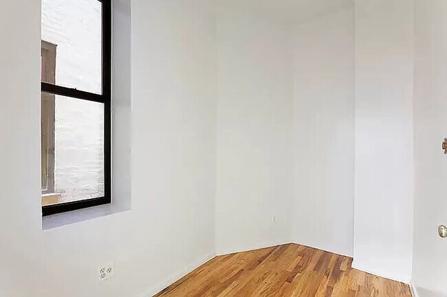 284 Mulberry St, Unit 6 in New York, NY - Building Photo - Building Photo