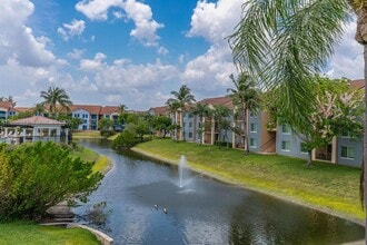 120 Villa Cir in Boynton Beach, FL - Building Photo - Building Photo