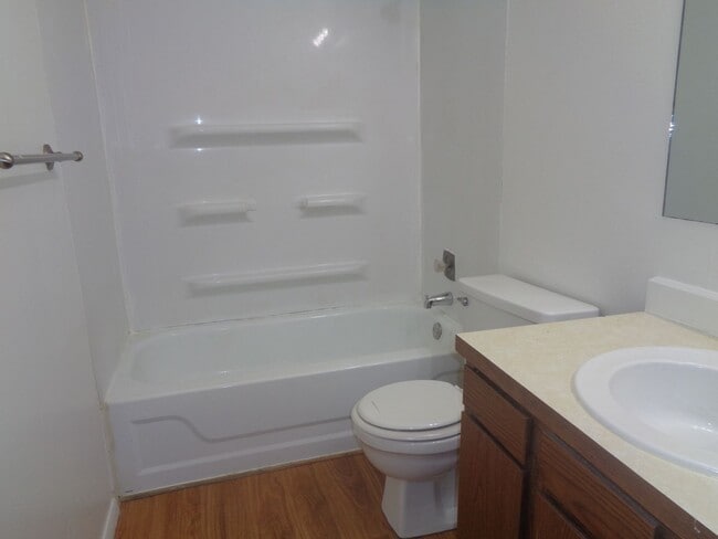 5519 S 31st St in Lincoln, NE - Building Photo - Building Photo