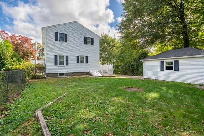 14 Clyde St in Brockton, MA - Building Photo - Building Photo