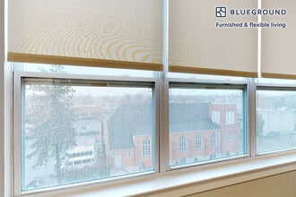 80 N Central Ave in Hempstead, NY - Building Photo - Building Photo