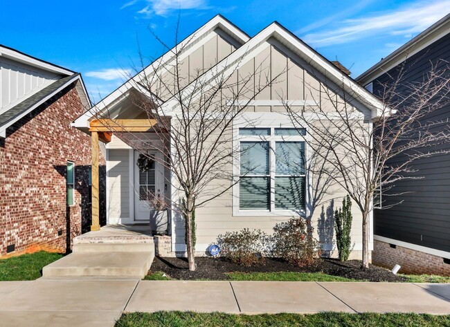 property at 1372 Hicks Edgen Rd