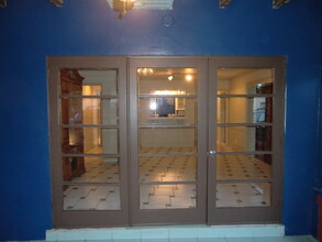 1101 NE 12th Ave in Fort Lauderdale, FL - Foto de edificio - Building Photo