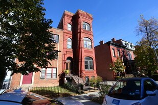 1317 R St NW in Washington, DC - Building Photo