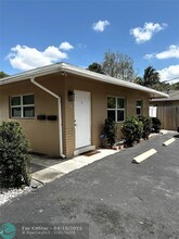 1707 SW 21st St in Fort Lauderdale, FL - Building Photo - Building Photo