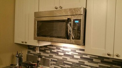 642 Lemar Park Dr, Unit #4 in Glendora, CA - Building Photo - Building Photo