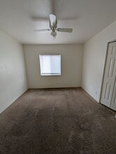 2130 Oak Ave in Klamath Falls, OR - Building Photo - Building Photo