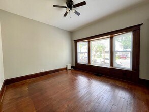 449 W Main St in Ashland, OH - Building Photo - Building Photo