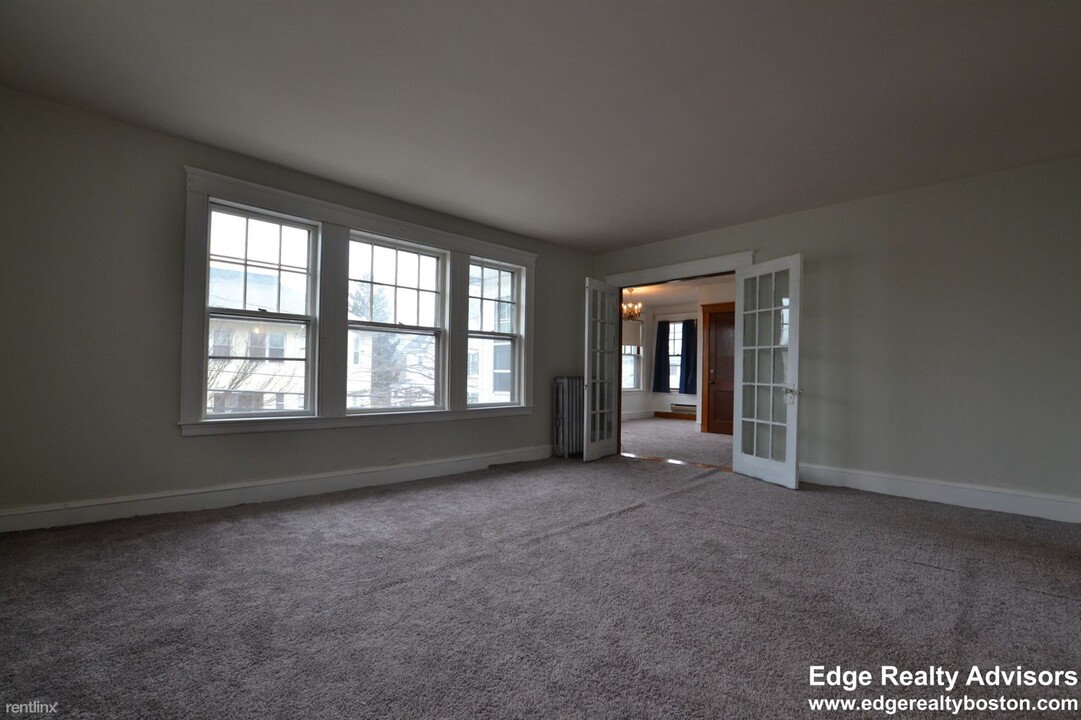 29 Washington Ave-Unit -# 2A in Waltham, MA - Building Photo