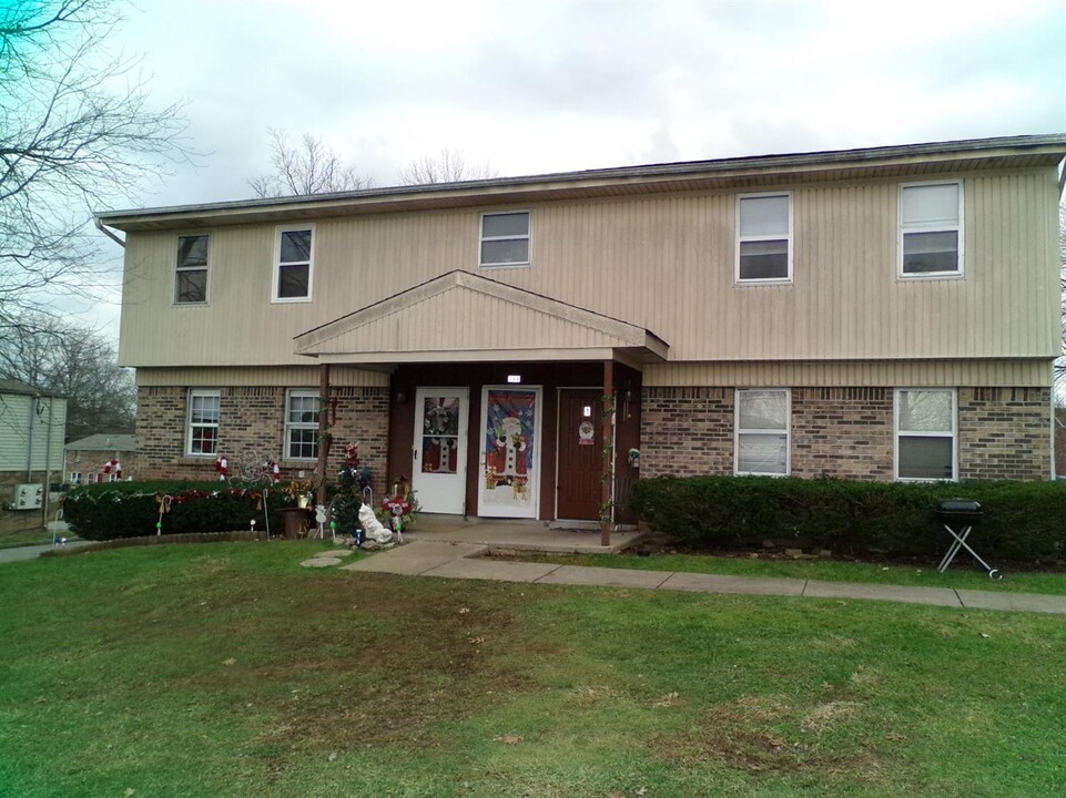 198 Centennial Dr-Unit -3 in Frankfort, KY - Foto de edificio