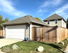 836 N Beville Ave in Indianapolis, IN - Building Photo - Building Photo