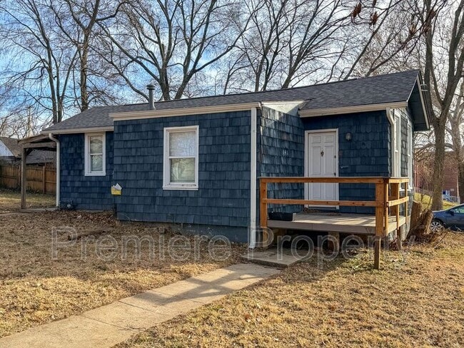 property at 141 N Home Ave