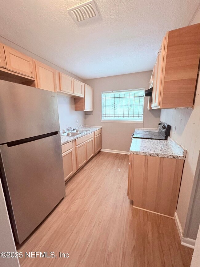 2614 Aubrey Ave in Jacksonville, FL - Building Photo - Building Photo