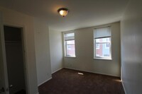 2311 Hunter St photo'