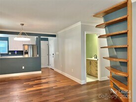 1604 N Davidson St in Charlotte, NC - Building Photo