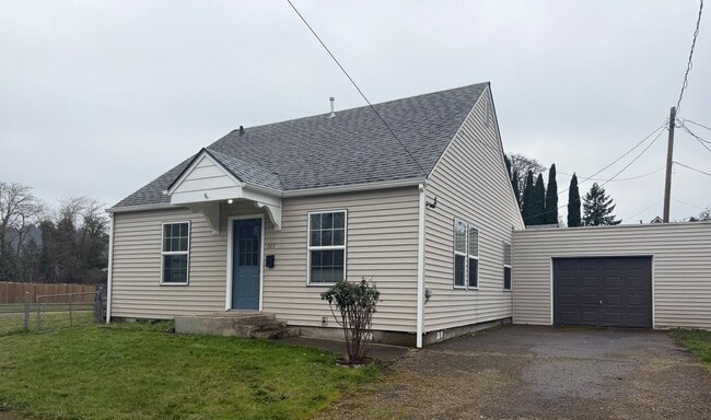 property at 260 E Sherman St