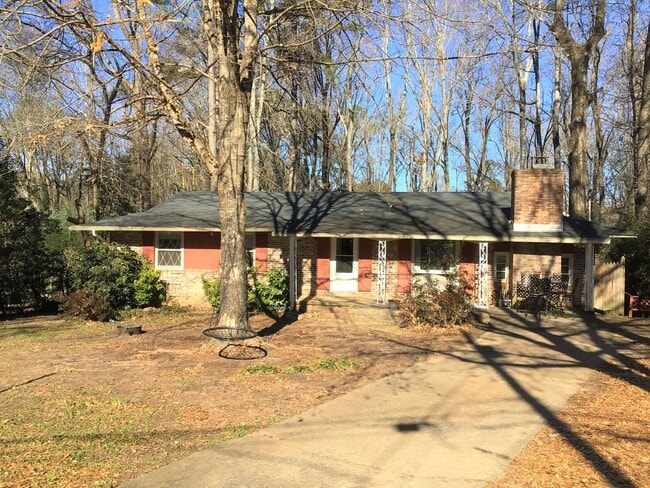 property at 170 Caroline Ave